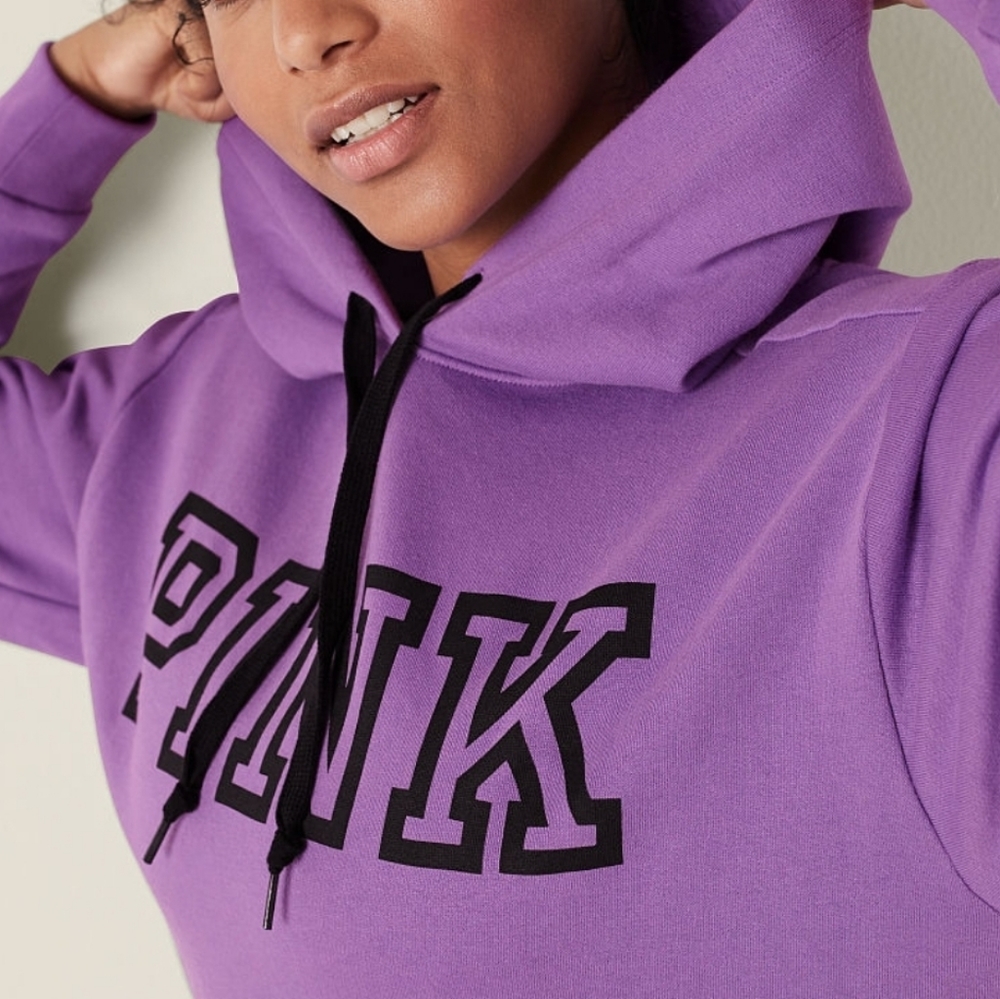 PINK VS EVERYDAY LOUNGE CAMPUS